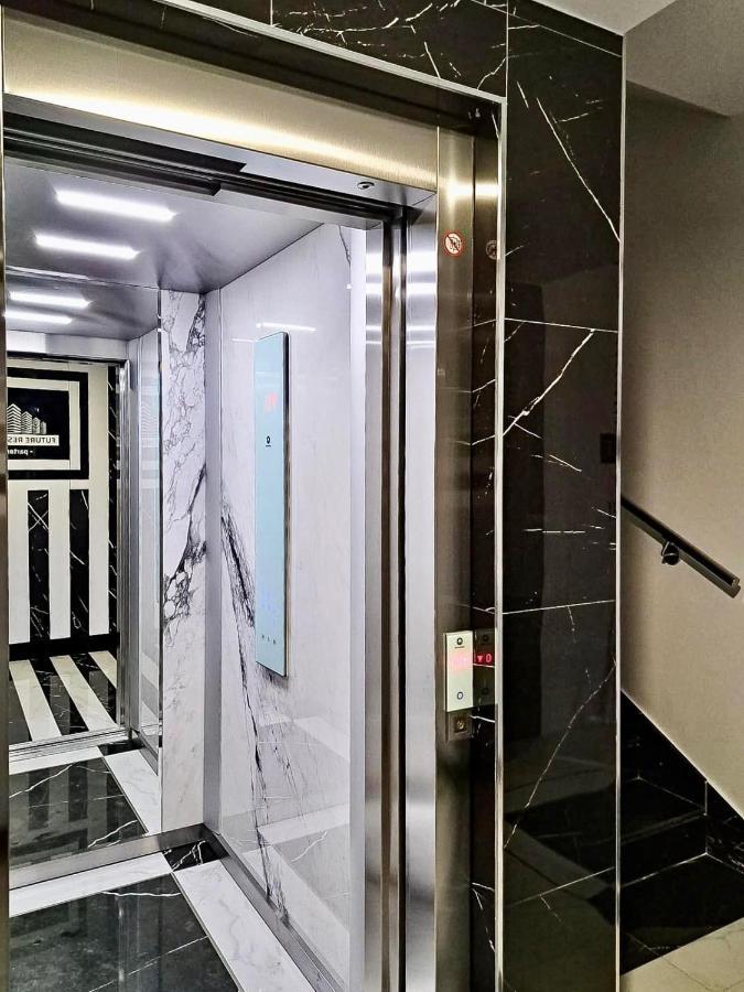 Residence Future Delux IV Giroc Bagian luar foto