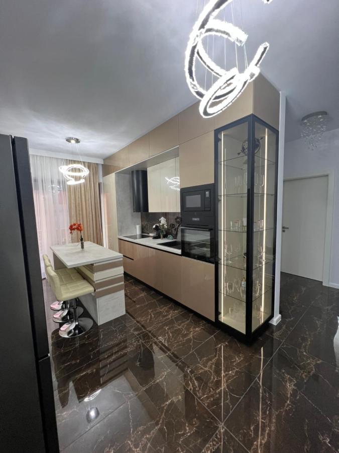 Residence Future Delux IV Giroc Bagian luar foto