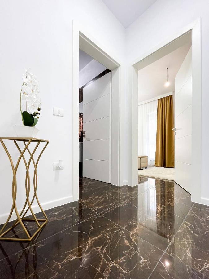 Residence Future Delux IV Giroc Bagian luar foto